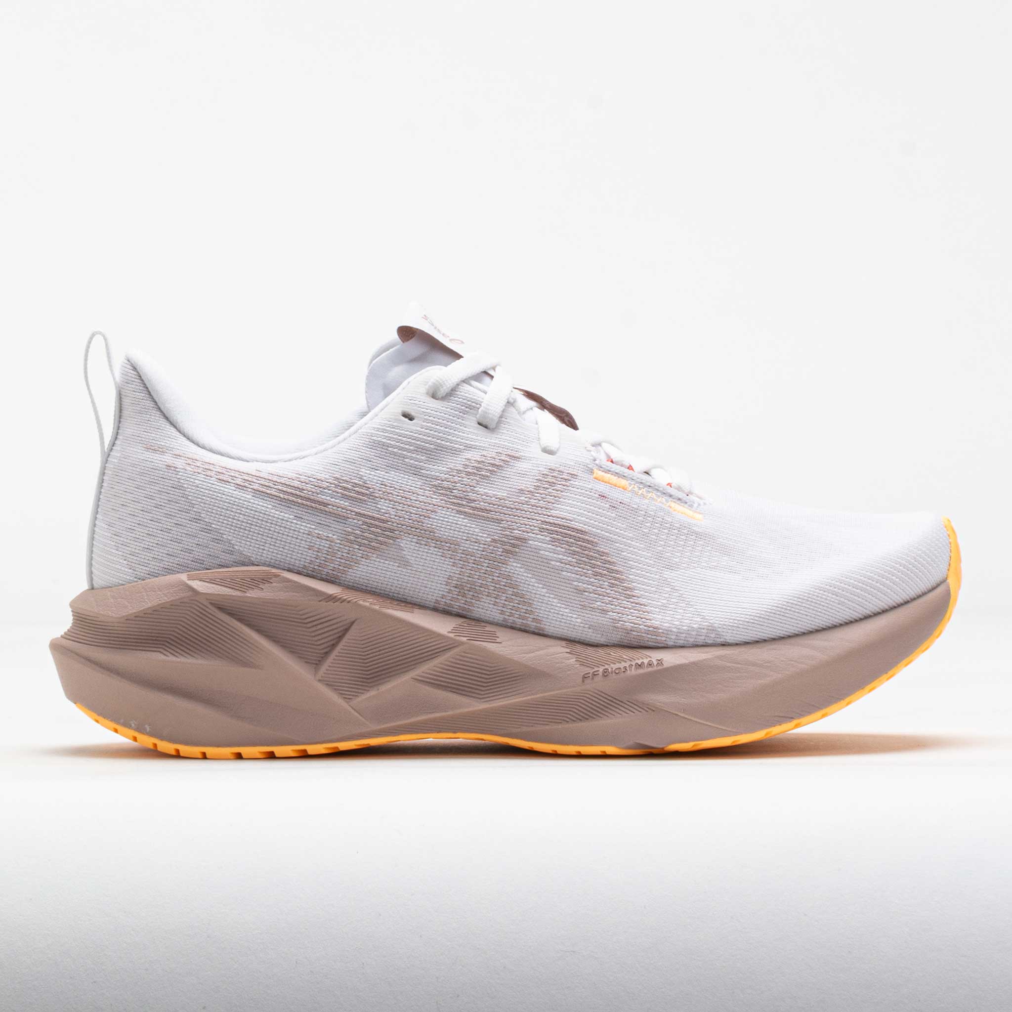 ASICS Novablast 5 Women's White/Fawn